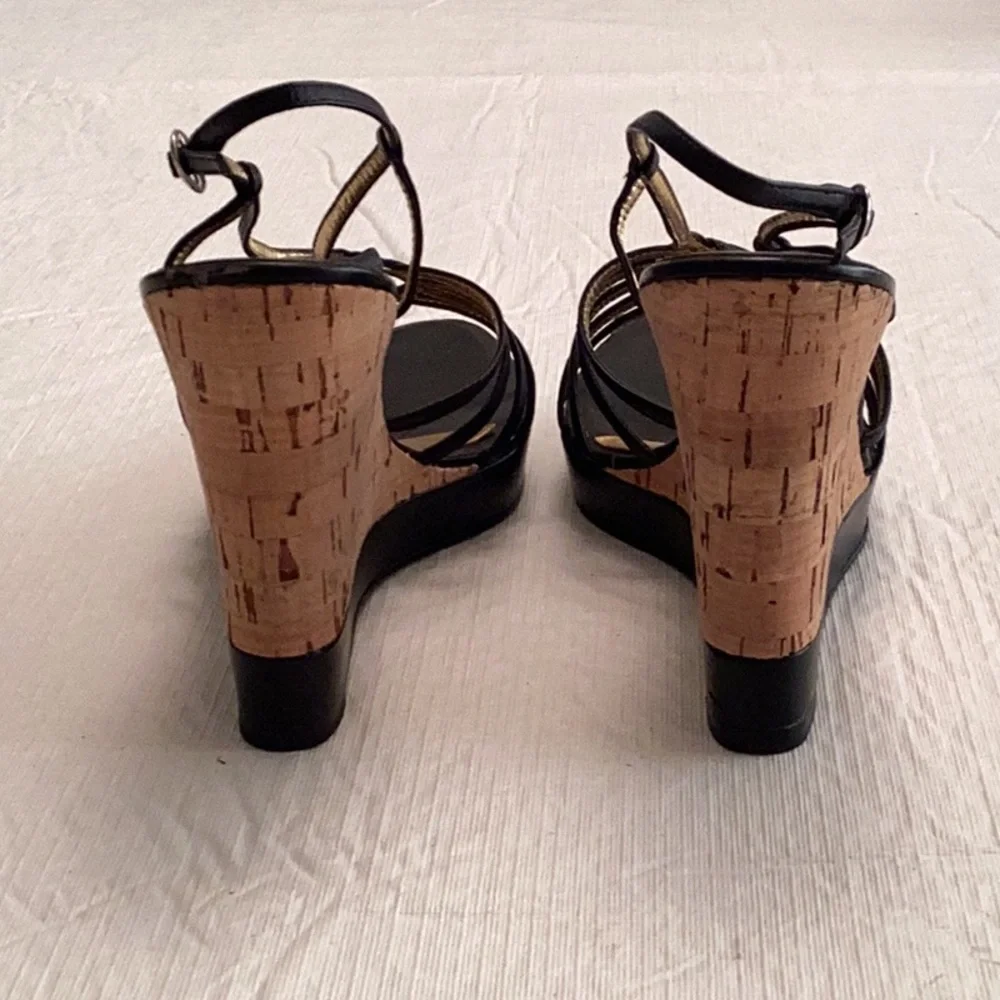CHARLES by Charles David Cork and Black Leather Wedge Sandal. Size 8 M